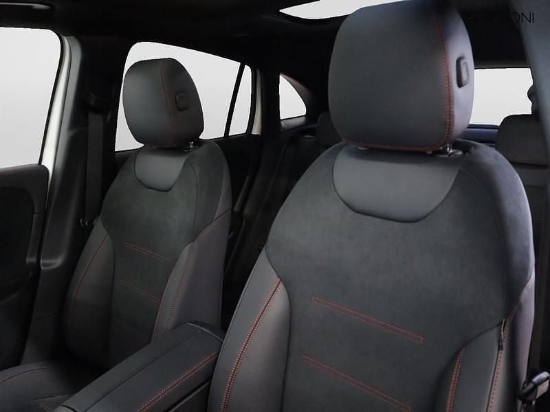 Nuova Mercedes GLA250 AMG line 218 CV (160 kW) 2026 Bianco SUV