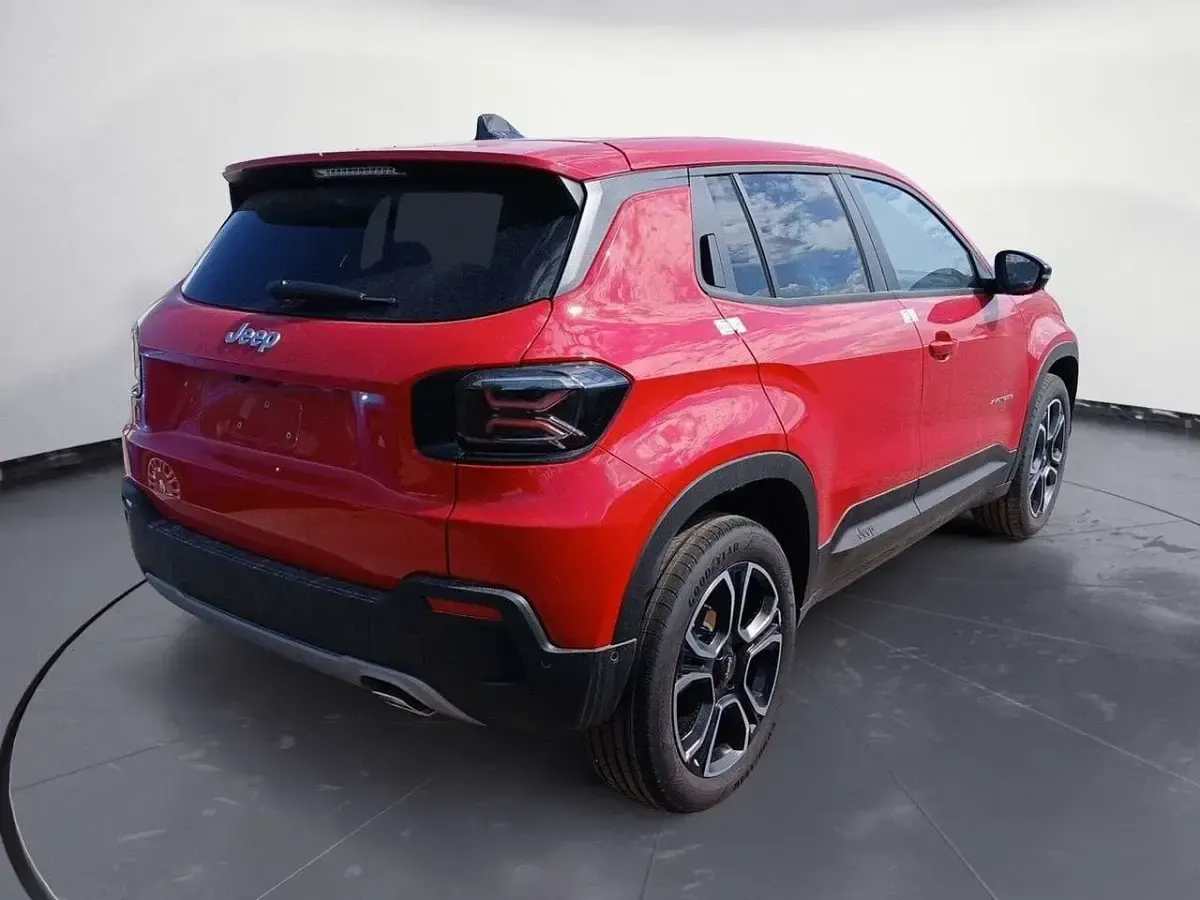 Nuova Jeep Avenger Summit 101 CV (74 kW) 2025 Rosso SUV