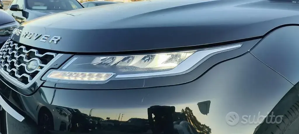 Usata Land Rover Range Rover evoque 163 CV (119 kW) 2021 Nero SUV
