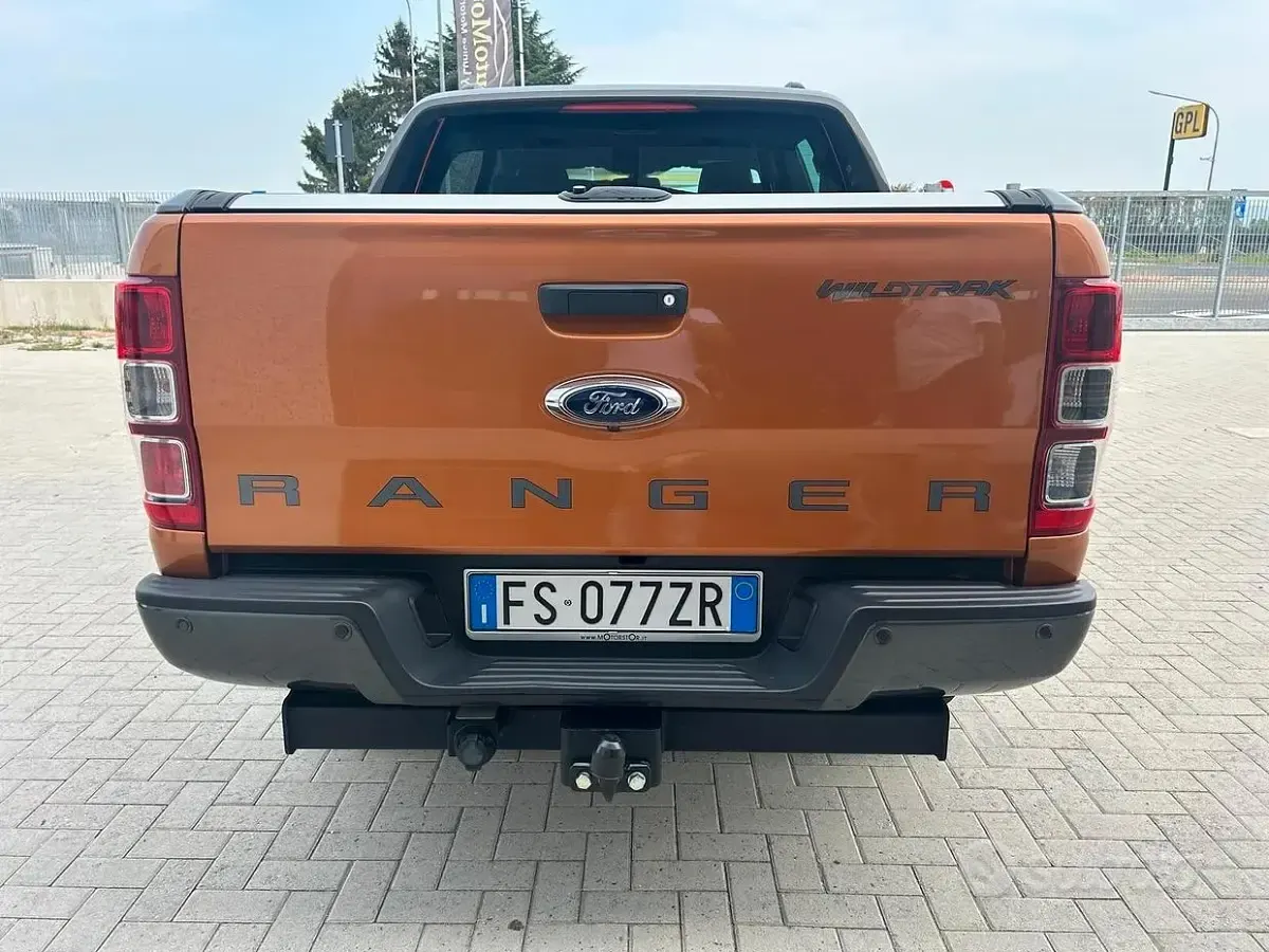 Usata Ford Ranger Wildtrack 200 CV (147 kW) 2018 Arancione Pick-up
