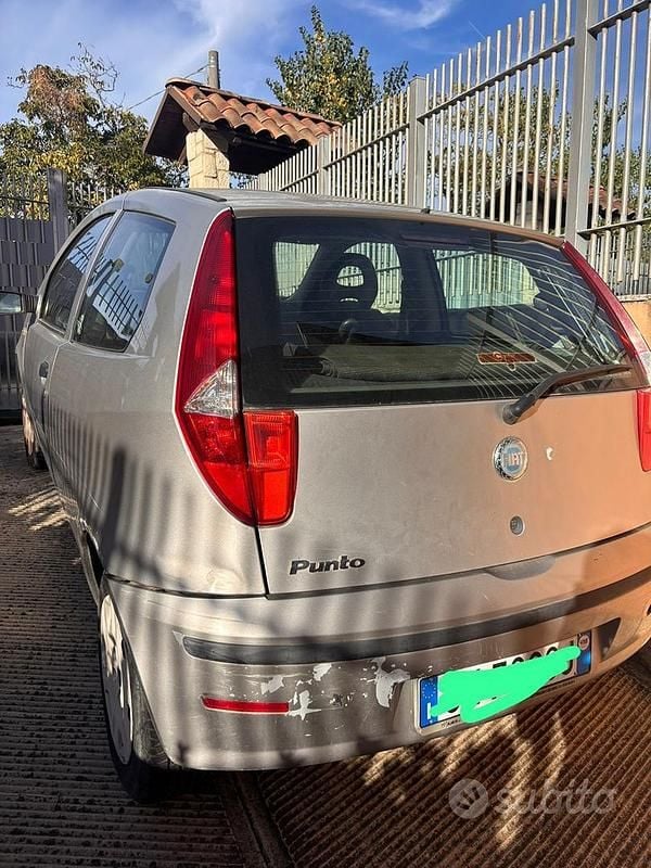 Usata Fiat Punto Classica 80 CV (58 kW) 2006 Utilitaria