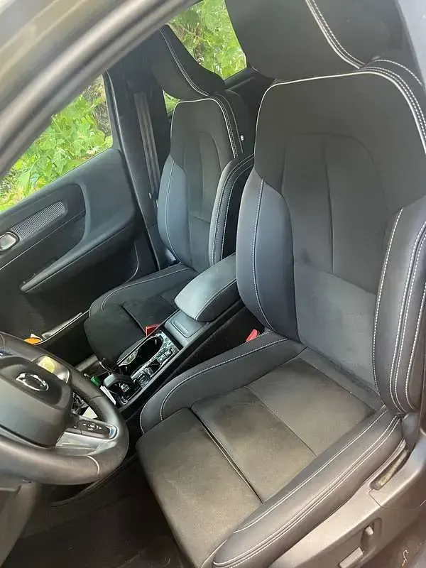 Usata Volvo XC40 Ultimate 163 CV (119 kW) 2023 Verde SUV