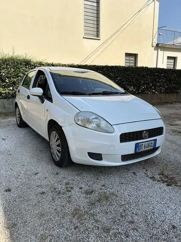 Usata Fiat Punto Classica 60 CV (44 kW) 2008 Utilitaria