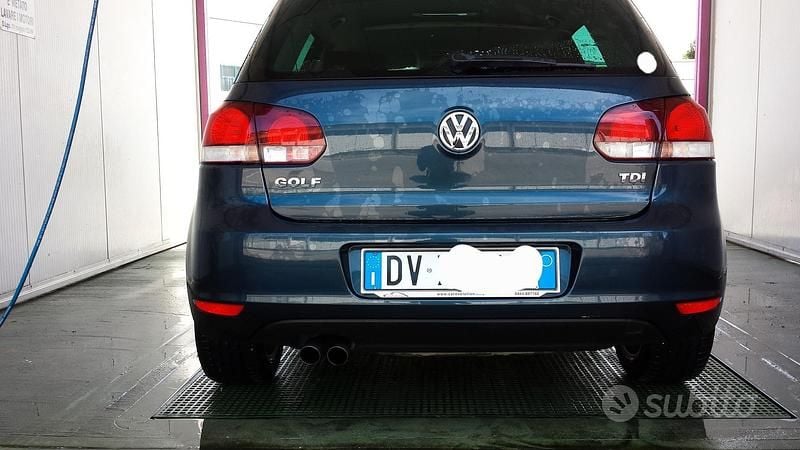 Usata VW Golf VI 110 CV (80 kW) 2009 Blu Utilitaria