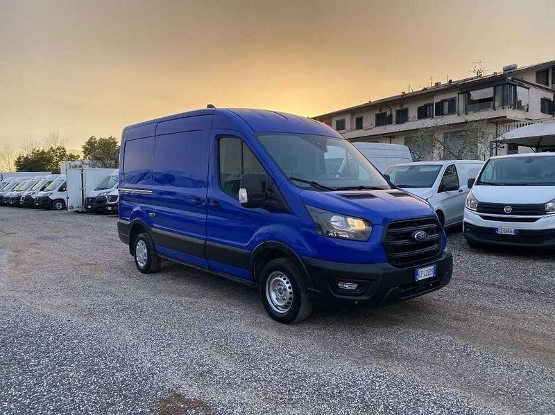 Usata Ford Transit Trend 131 CV (96 kW) 2023 Blu/azzurro Furgone