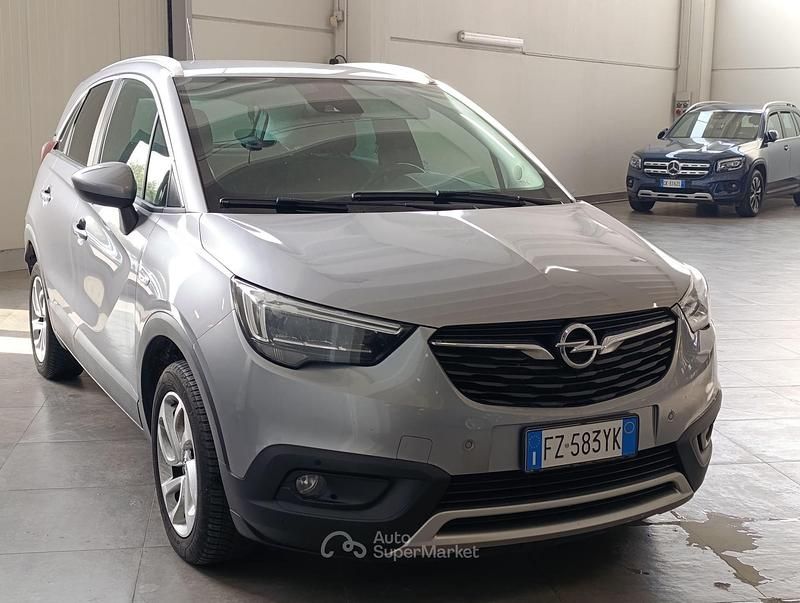Usata Opel Crossland X Innovation 102 CV (75 kW) 2020 Arancione SUV