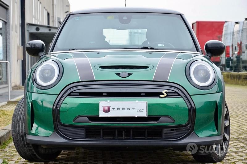 Usata Mini Cooper SE 75 kW (102 CV) 2021 Verde Utilitaria