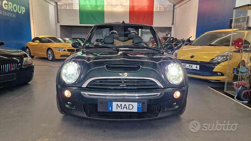 Usata Mini Cooper S Cabriolet 170 CV (125 kW) 2006 Verde Cabrio