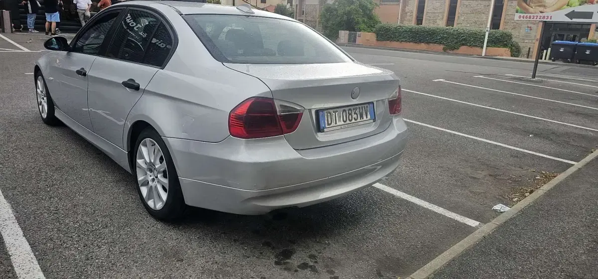 Usata BMW 320 177 CV (130 kW) 2008 Berlina