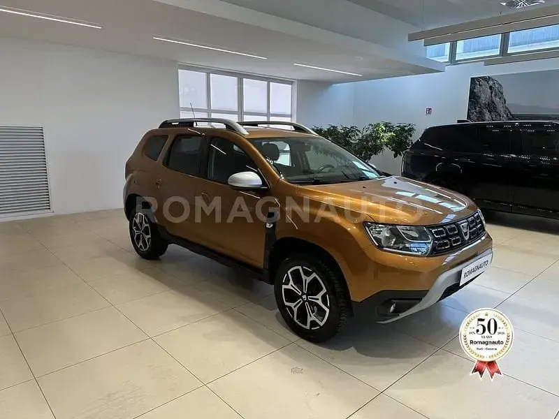 Usata Dacia Duster Prestige 116 CV (85 kW) 2020 Arancione SUV