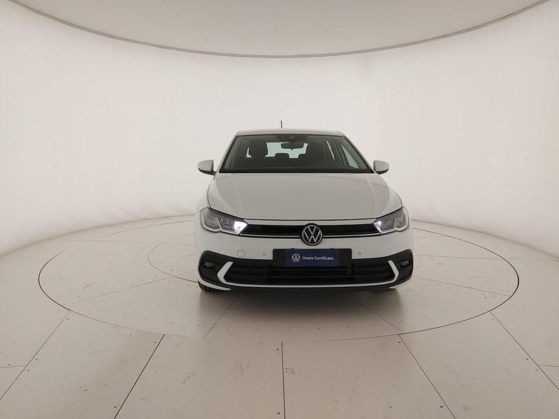 Usata VW Polo Life 80 CV (58 kW) 2023 Pure white Utilitaria