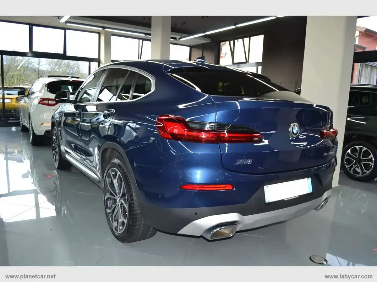 Usata BMW X4 xLine 190 CV (139 kW) 2022 Blu/azzurro SUV
