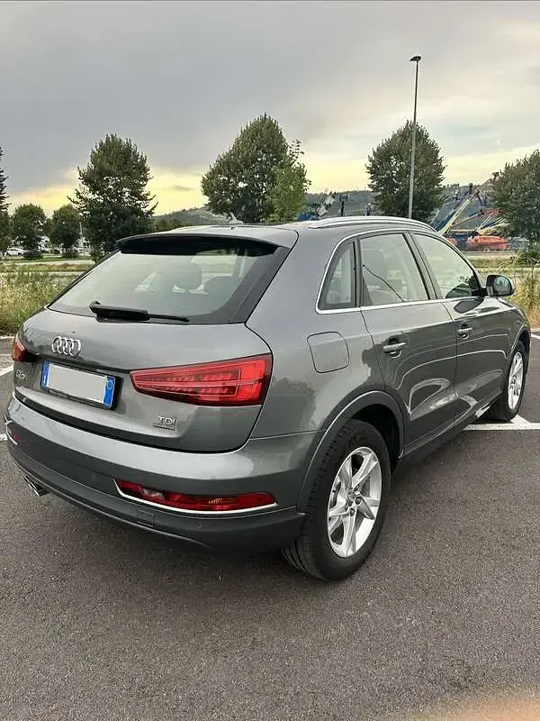 Usata Audi Q3 Sport 150 CV (110 kW) 2016 Grigio SUV