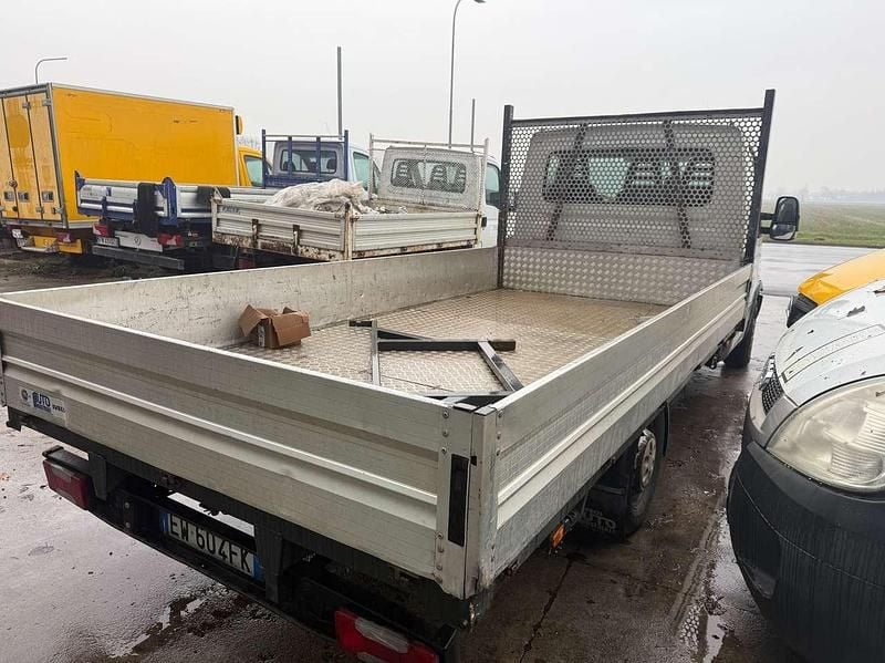 Usata Iveco Daily 170 CV (125 kW) 2014 Bianco Furgone