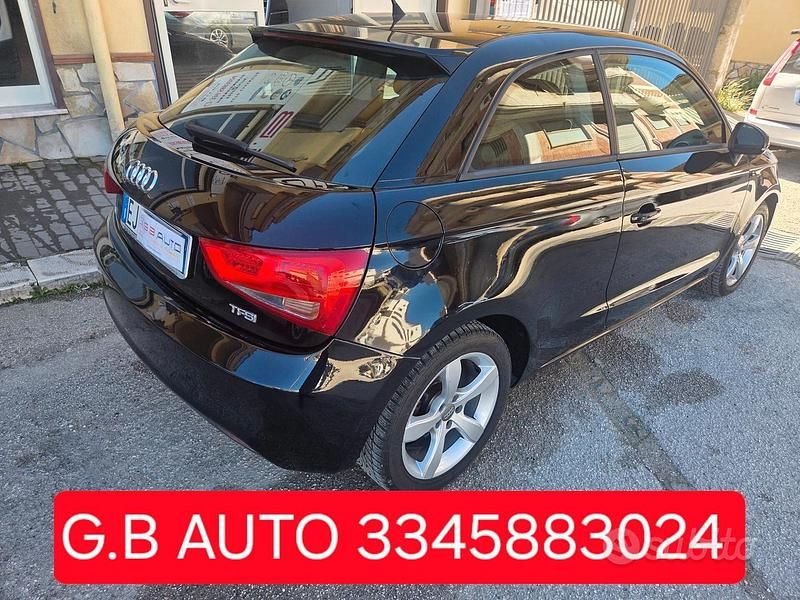 Usata Audi A1 86 CV (63 kW) 2012 Nero Utilitaria