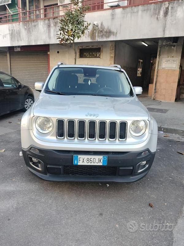 Usata Jeep Renegade 120 CV (88 kW) 2017 Grigio SUV