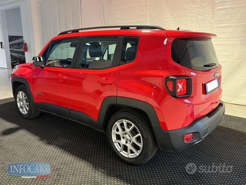 Usata Jeep Renegade Limited 131 CV (96 kW) 2023 Rosso pastello SUV
