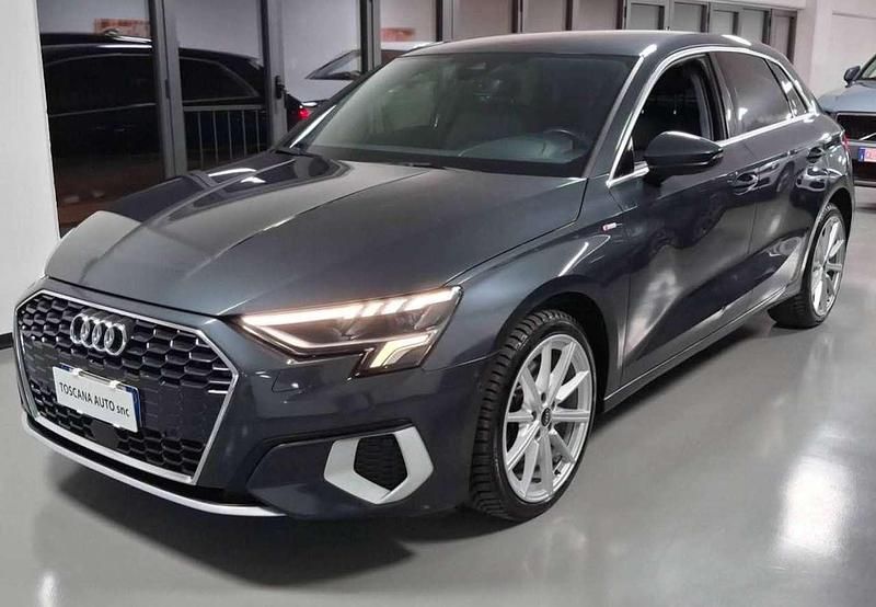 Usata Audi A3 Ambiente 150 CV (110 kW) 2021 Grigio Berlina