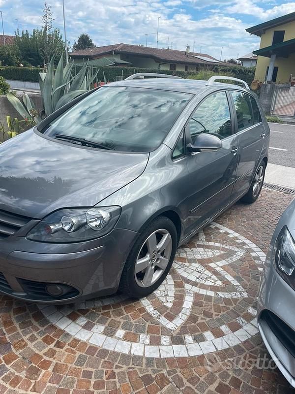 Usata VW Golf Plus Cross 105 CV (77 kW) 2007 Grigio Monovolume