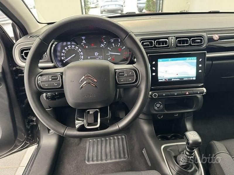 Usata Citroën C3 PureTech 110 CV (80 kW) 2024 Grigio Berlina