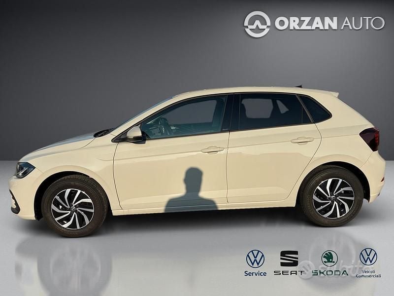 Usata VW Polo Edition 80 CV (58 kW) 2025 Beige Utilitaria