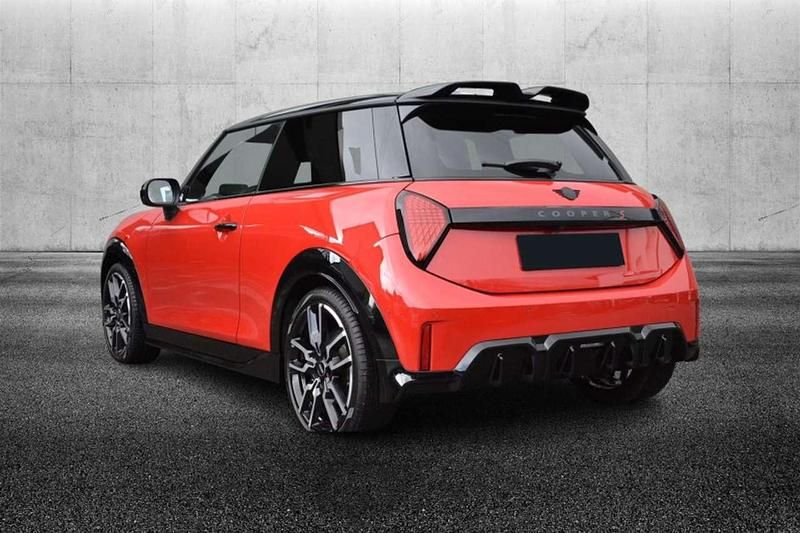 Usata Mini John Cooper Works 204 CV (150 kW) 2025 Rosso Utilitaria