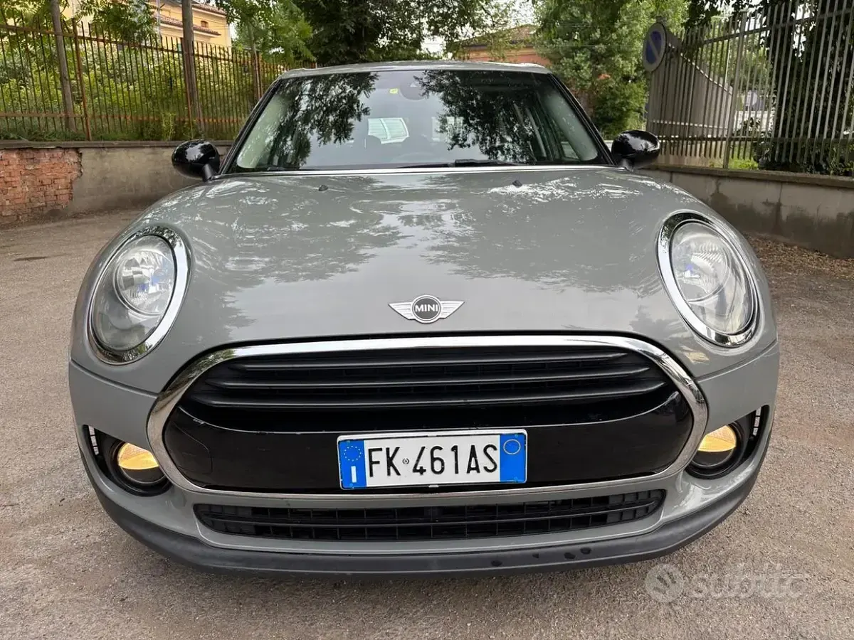Usata Mini Cooper D Clubman Hype 150 CV (110 kW) 2017 Grigio Station wagon