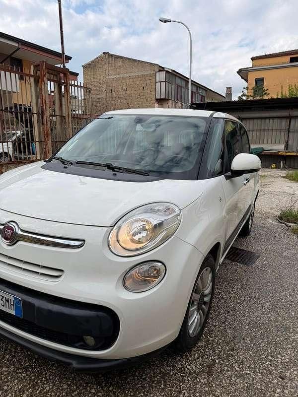 Usata Fiat 500L Lounge 85 CV (62 kW) 2016 Bianco Monovolume