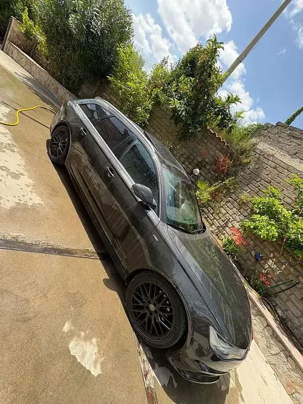 Usata Audi A6 Ambiente 190 CV (139 kW) 2015 Station wagon