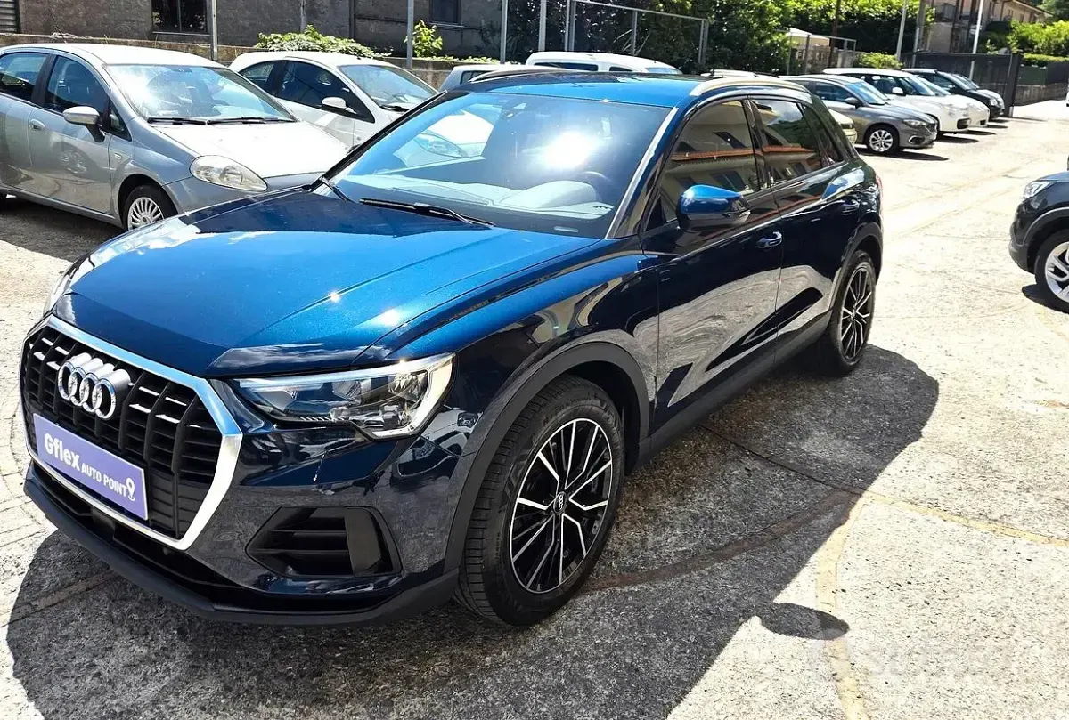 Usata Audi Q3 150 CV (110 kW) 2019 Blu SUV