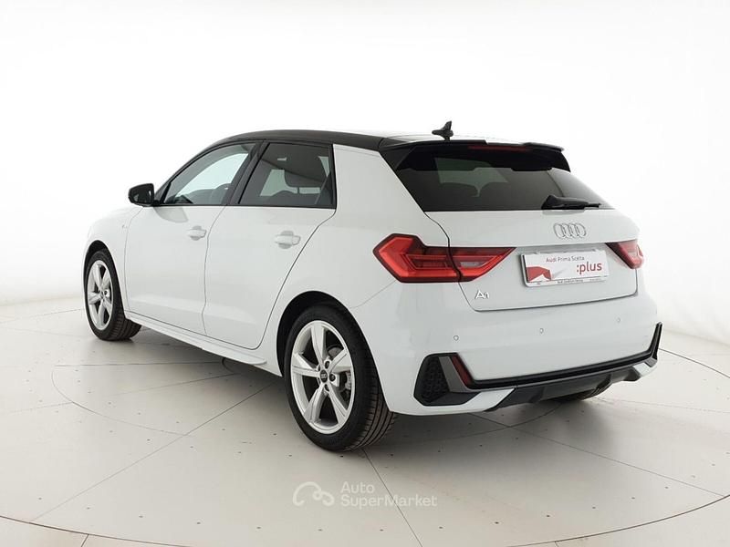Usata Audi A1 Sportback S-Line 150 CV (110 kW) 2025 Bianco ghiaccio metallizzato nero mito metallizzato Utilitaria