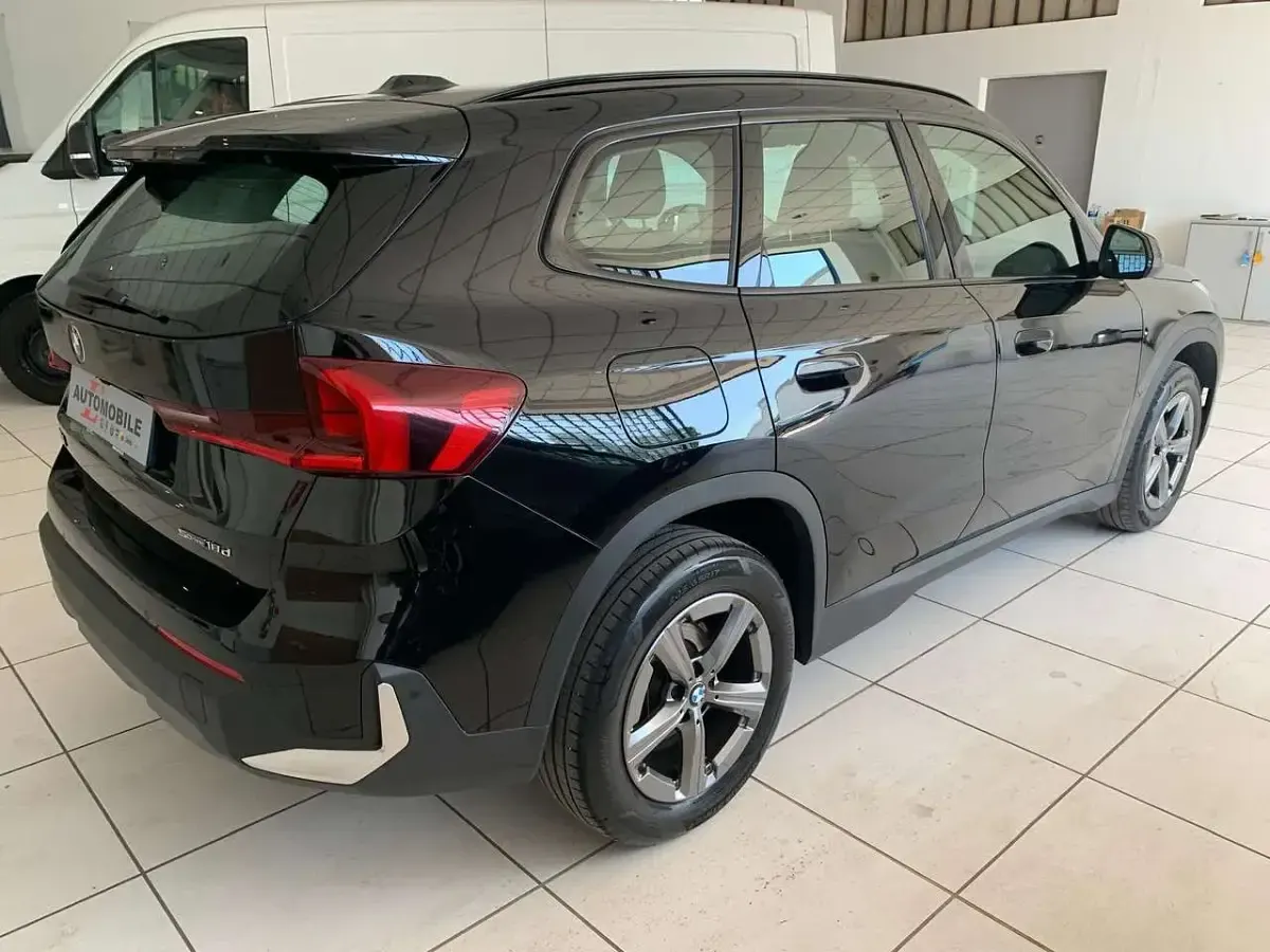 Usata BMW X1 150 CV (110 kW) 2024 Nero SUV
