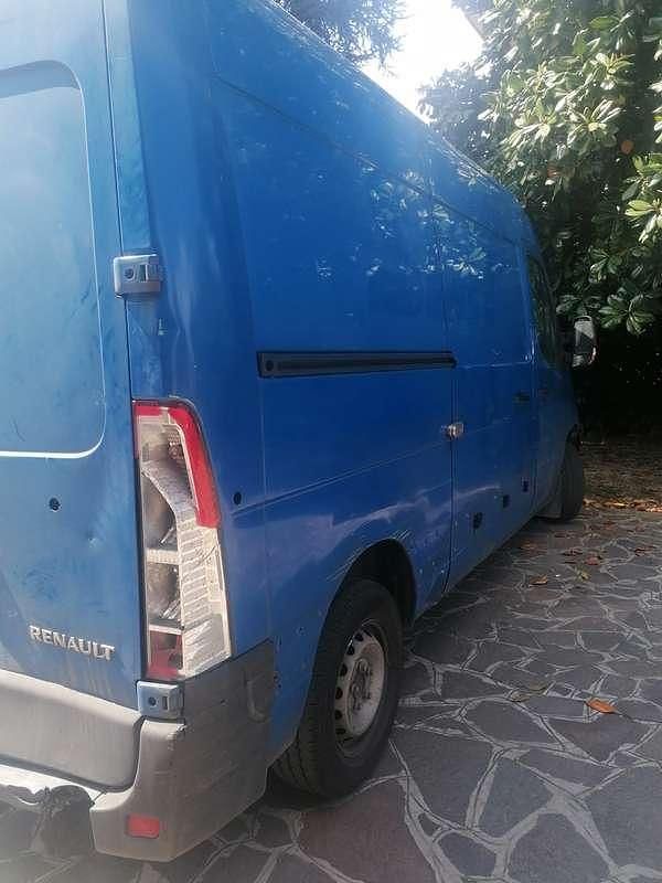 Usata Renault Master 122 CV (89 kW) 2017 Blu/azzurro Furgone