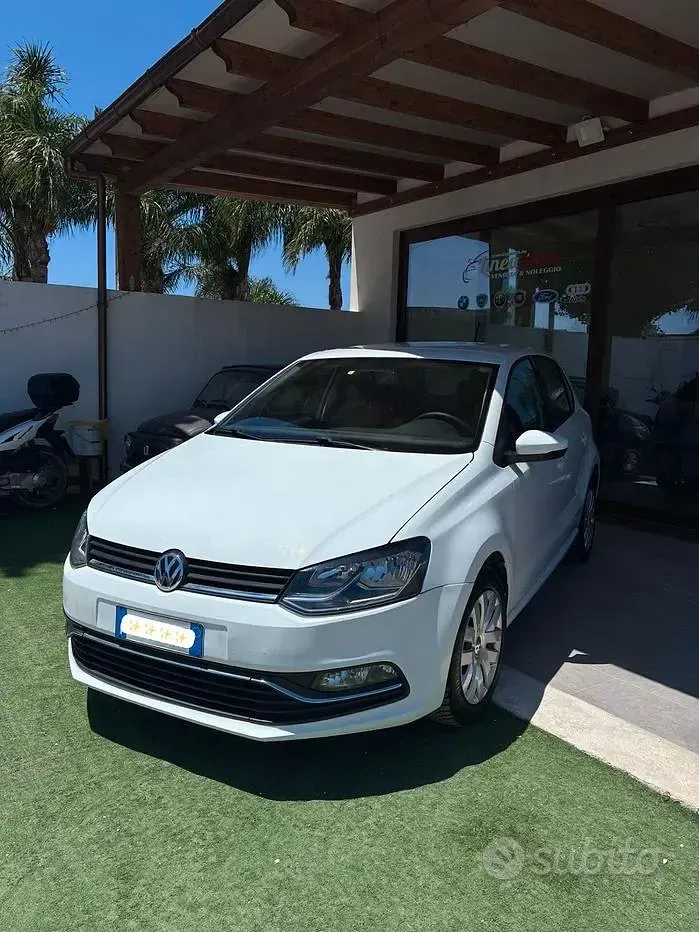 Usata VW Polo Comfortline 75 CV (55 kW) 2016 Bianco Berlina