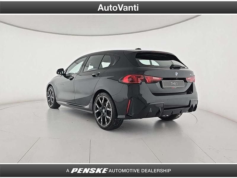 Usata BMW 118 M Sport 150 CV (110 kW) 2025 Nero Utilitaria