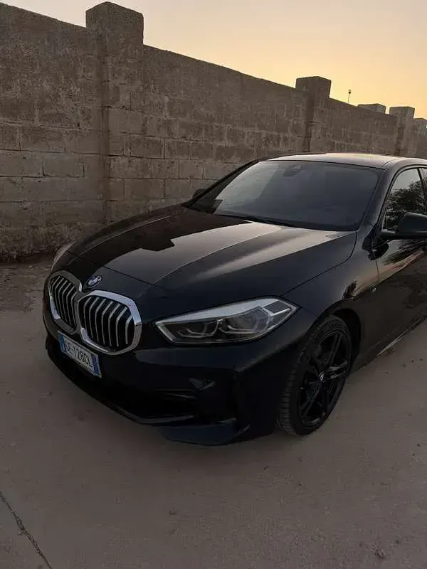 Usata BMW 116 Sport Line 116 CV (85 kW) 2021 Utilitaria
