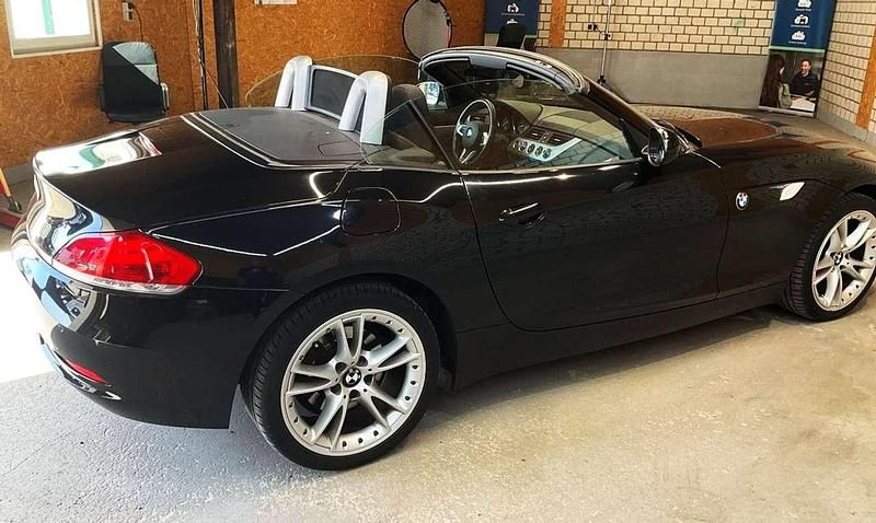 Usata BMW Z4 204 CV (150 kW) 2010 Grigio Cabrio