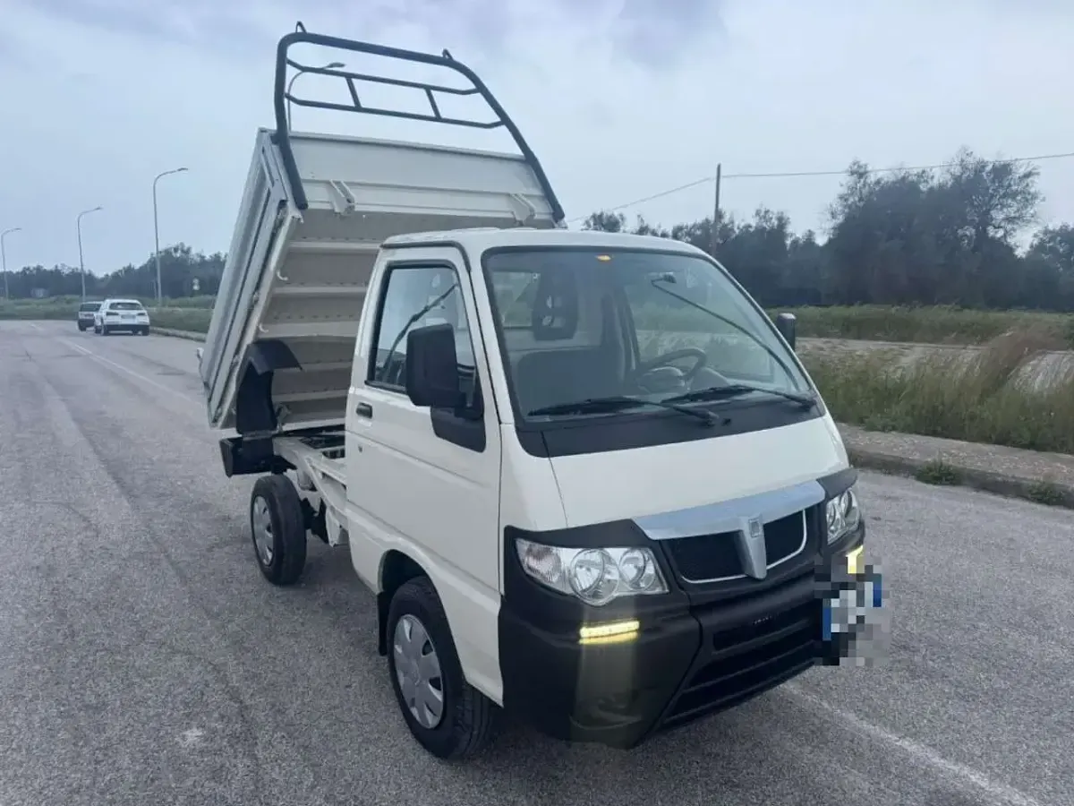 Usata Piaggio Porter 83 CV (61 kW) 2017 Bianco Utilitaria