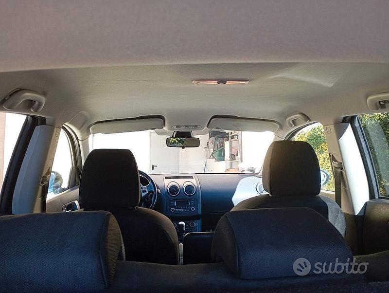 Usata Nissan Qashqai 115 CV (84 kW) 2012 Grigio SUV