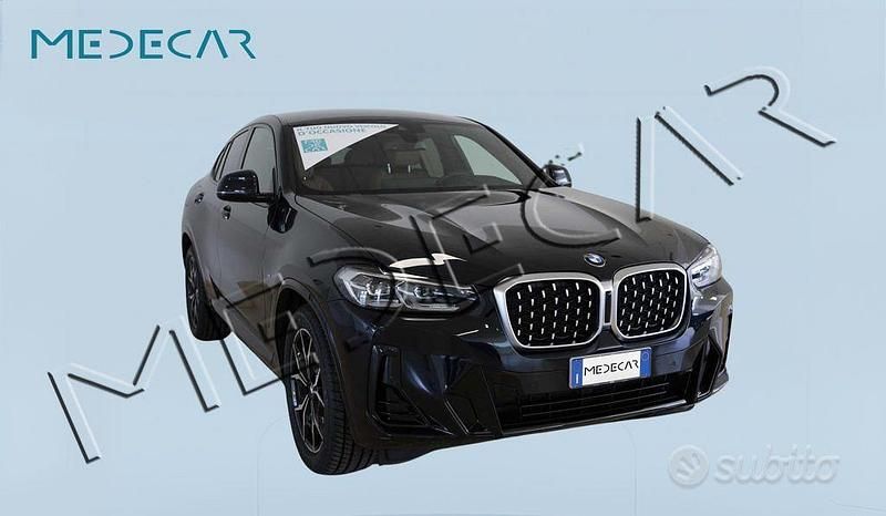 Usata BMW X4 190 CV (139 kW) 2022 Blu SUV