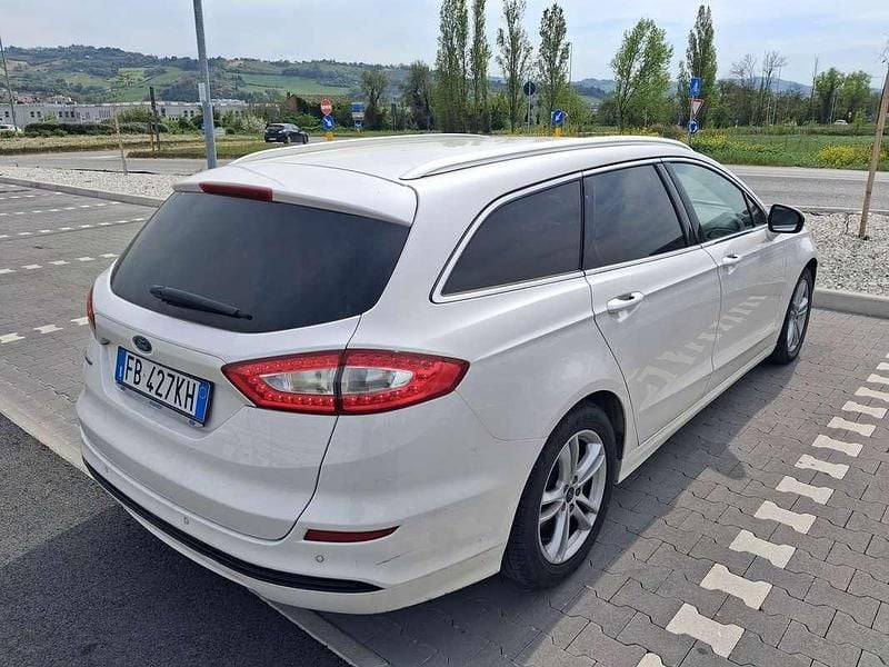 Occasion Ford Mondeo Premium 150 ch (110 kW) 2015 Blanc Break