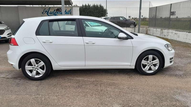 Usata VW Golf VII Trendline 90 CV (66 kW) 2016 Bianco Berlina
