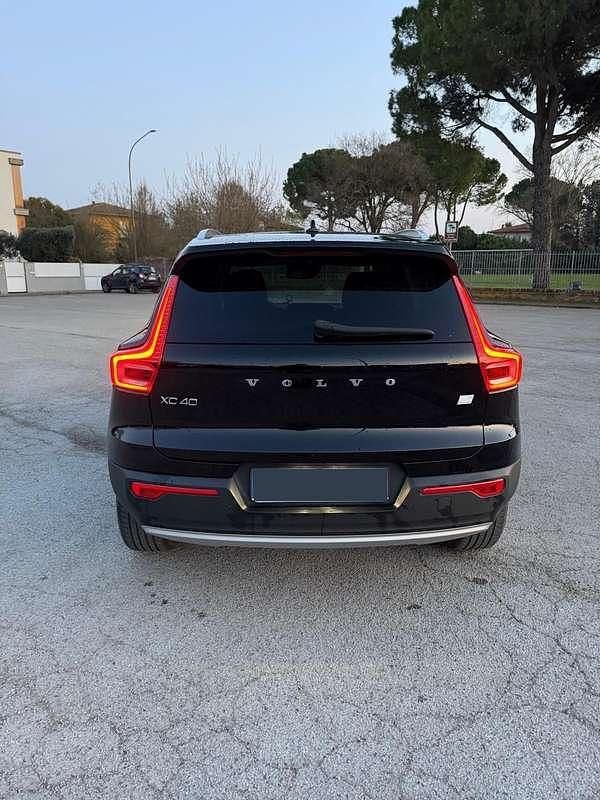 Usata Volvo XC40 Inscription 129 CV (94 kW) 2021 SUV