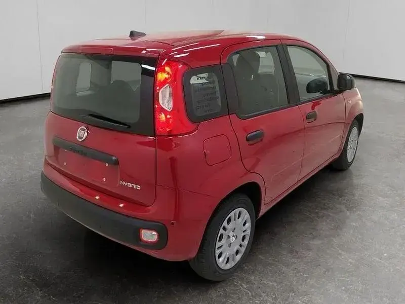 Nuova Fiat Panda Icon 69 CV (50 kW) 2025 Rosso Berlina