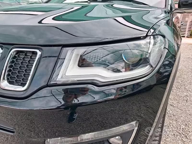 Usata Jeep Compass Limited 120 CV (88 kW) 2018 Nero SUV