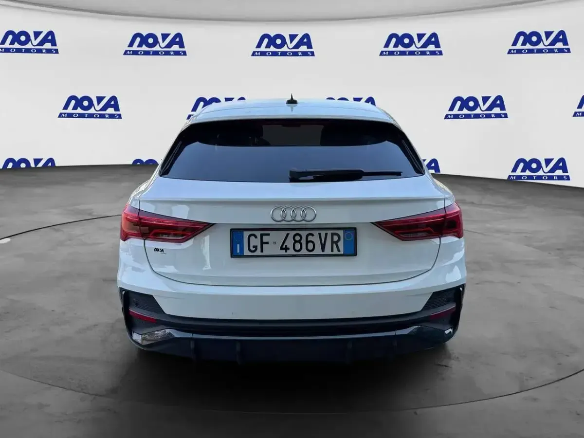 Usata Audi Q3 Sportback Business Plus 150 CV (110 kW) 2021 Bianco SUV