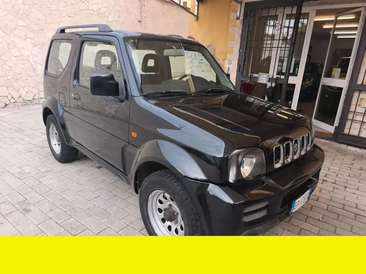 Usata Suzuki Jimny 86 CV (63 kW) 2012 Other SUV