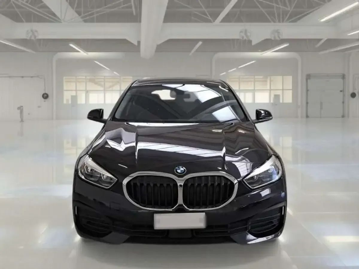 Usata BMW 120 Advantage 190 CV (139 kW) 2023 Nero Berlina