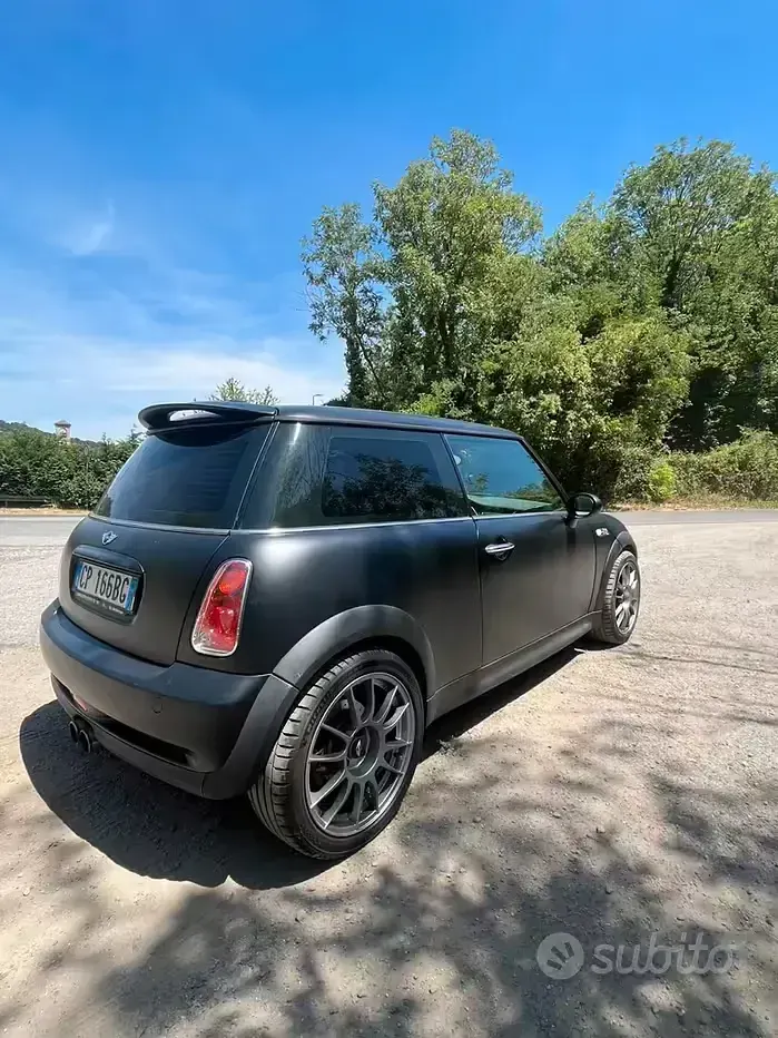 Usata Mini John Cooper Works 211 CV (155 kW) 2005 Nero Utilitaria