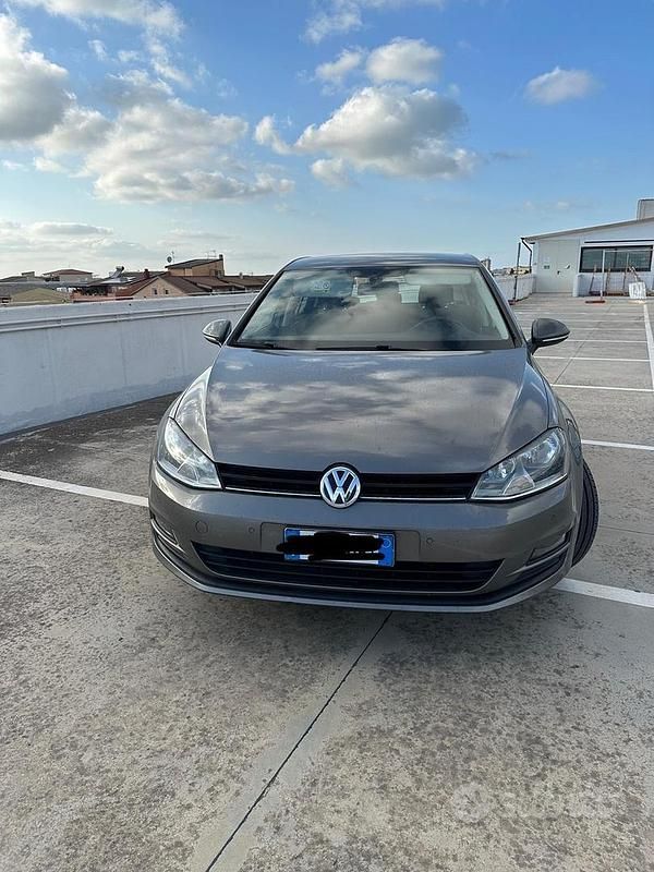 Usata VW Golf VII 110 CV (80 kW) 2018 Grigio Berlina